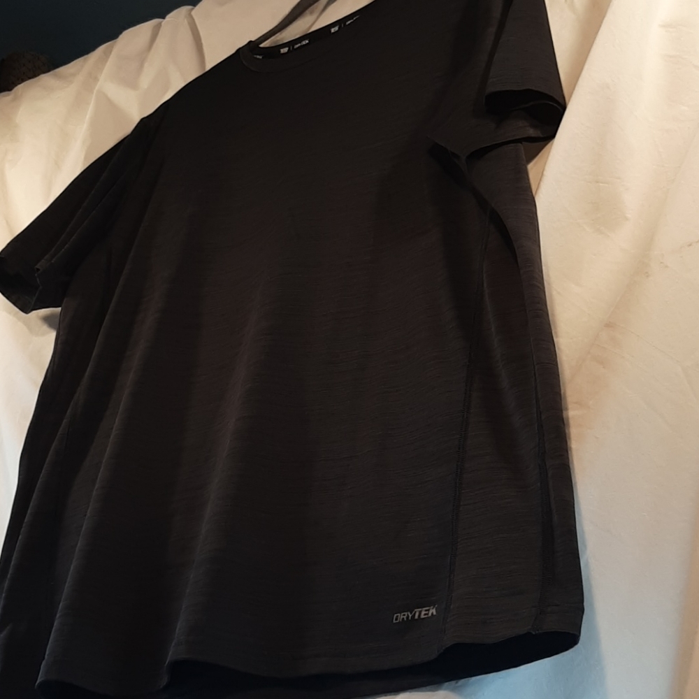 TEK GEAR SHIRT
